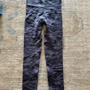 Spanx gray camo leggings